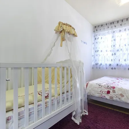 شقة Amadea سبليت